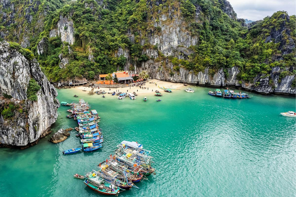 Lan Ha Bay